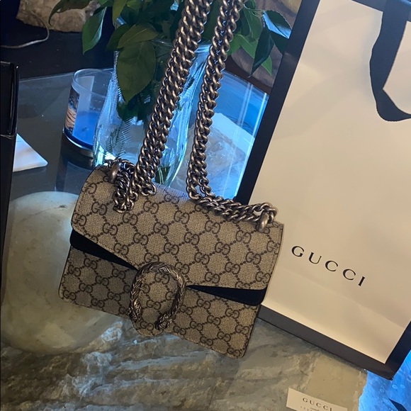 Gucci Purse - Picture 2 of 6